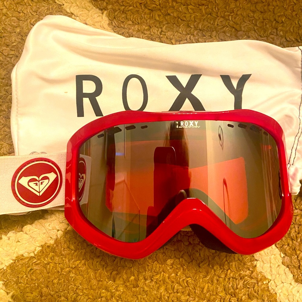 COPY - Roxy Quiksilver snowboard or ski goggles